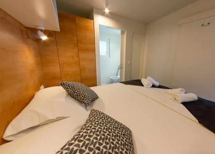 Panorma Zone A 42 * Klenovica